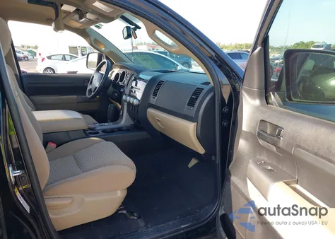 2013 Toyota Tundra Grade 5.7L V8 z USA, uszkodzony, nr VIN 5TFDW5F14DX300294